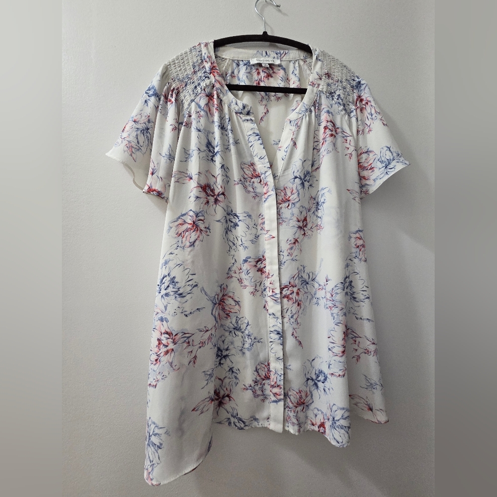 Rose & Olive White Floral Blouse